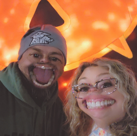 Meet Your Posher, Amanda!! - Picture 6 of 8